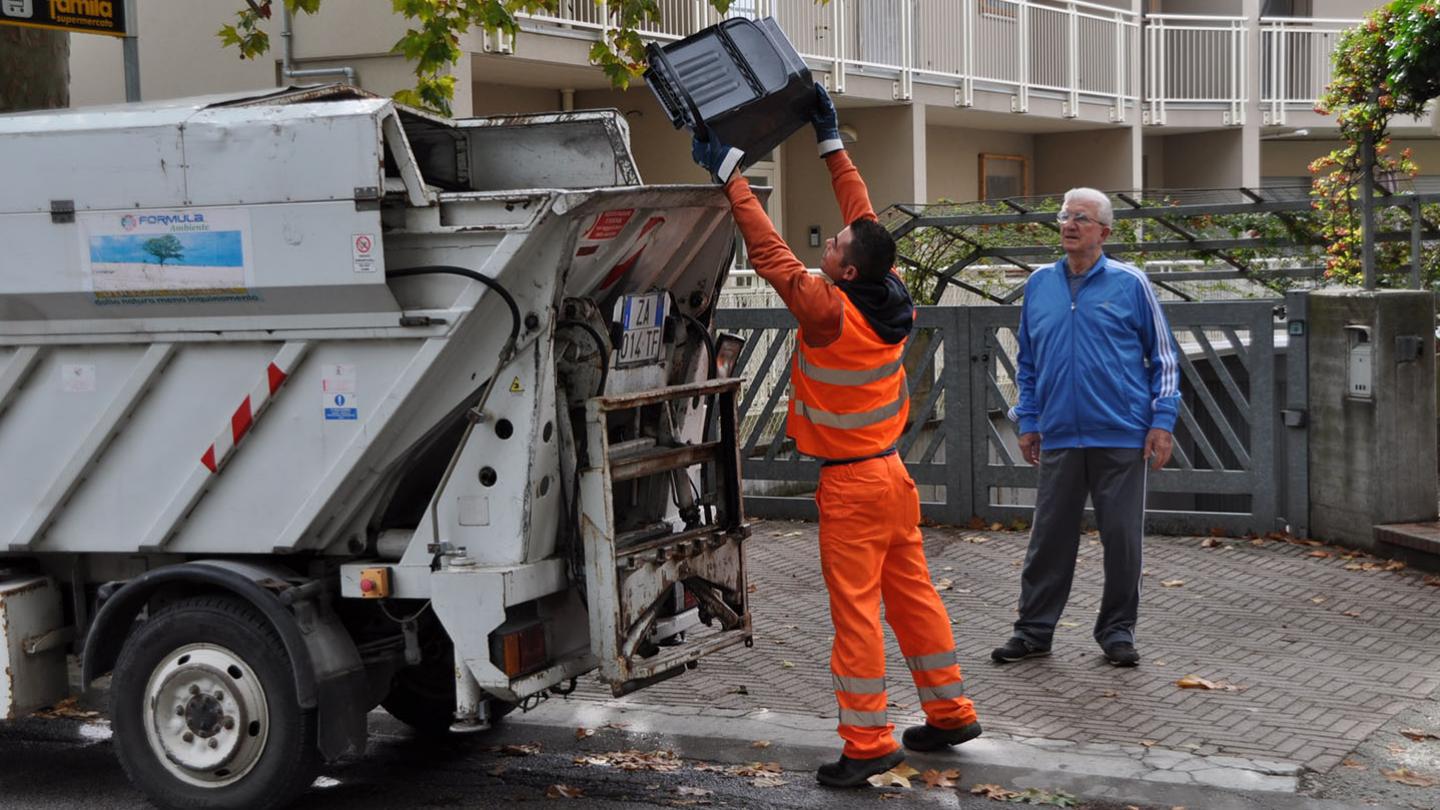 Tari: sospensione della licenza per le attività che non verseranno il tributo foto 