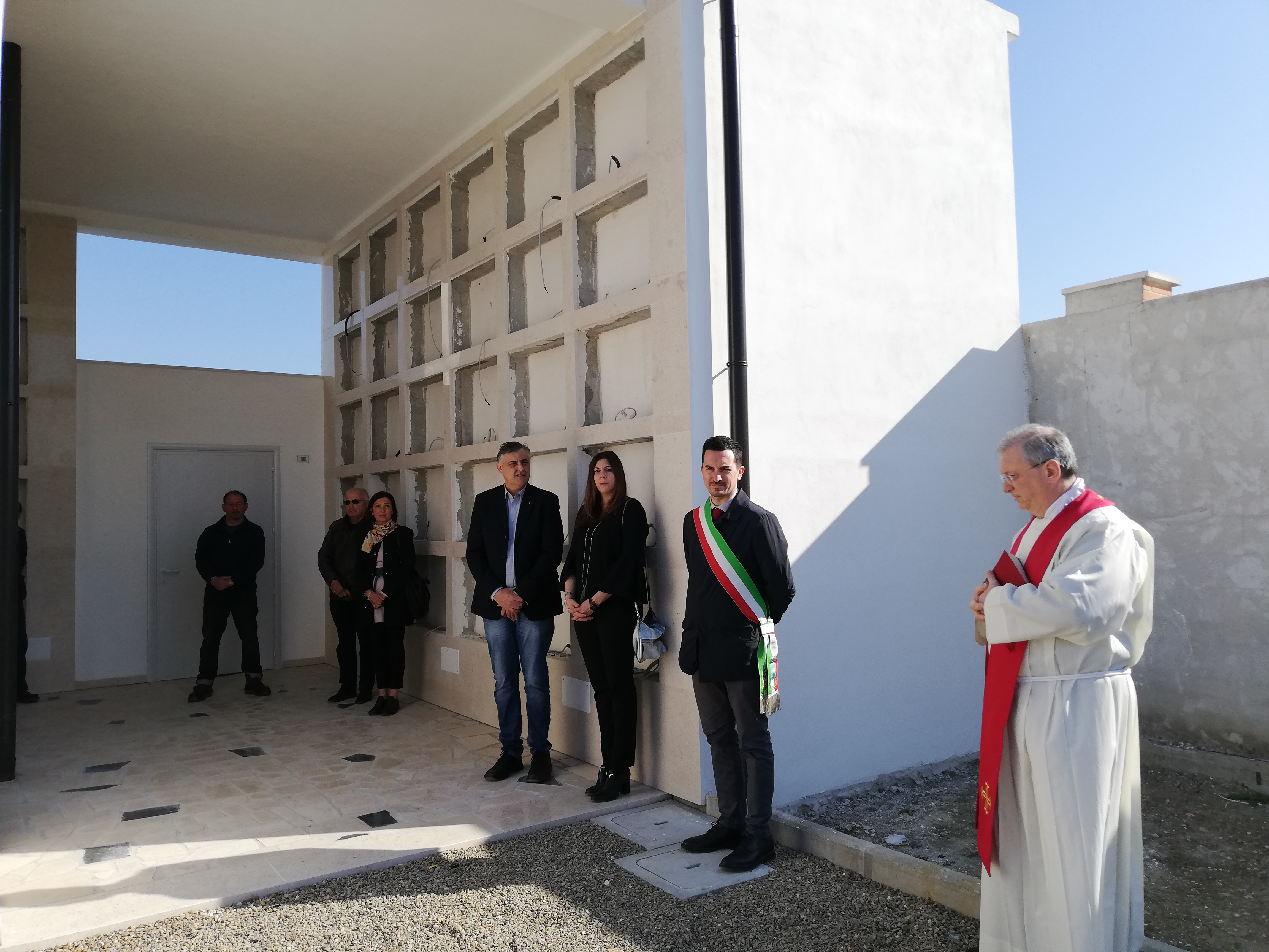 Cimitero di Sala: conclusi i lavori per i nuovi spazi dedicati ai defunti foto 