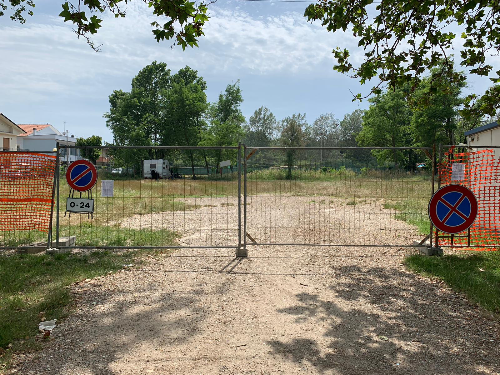 Area Ex Peligro attrezzata per la sosta camper foto 