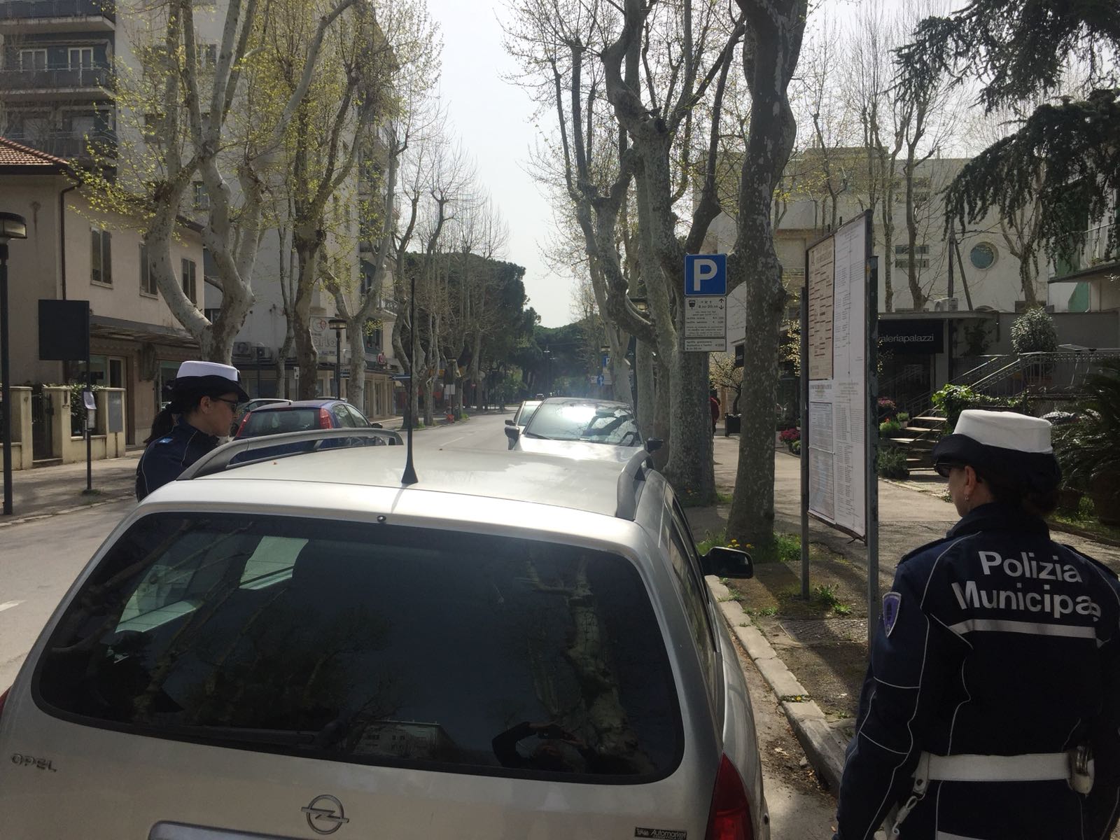 Polizia Locale, controlli  sul rispetto delle misure di contenimento e gestione dell emergenza  foto 