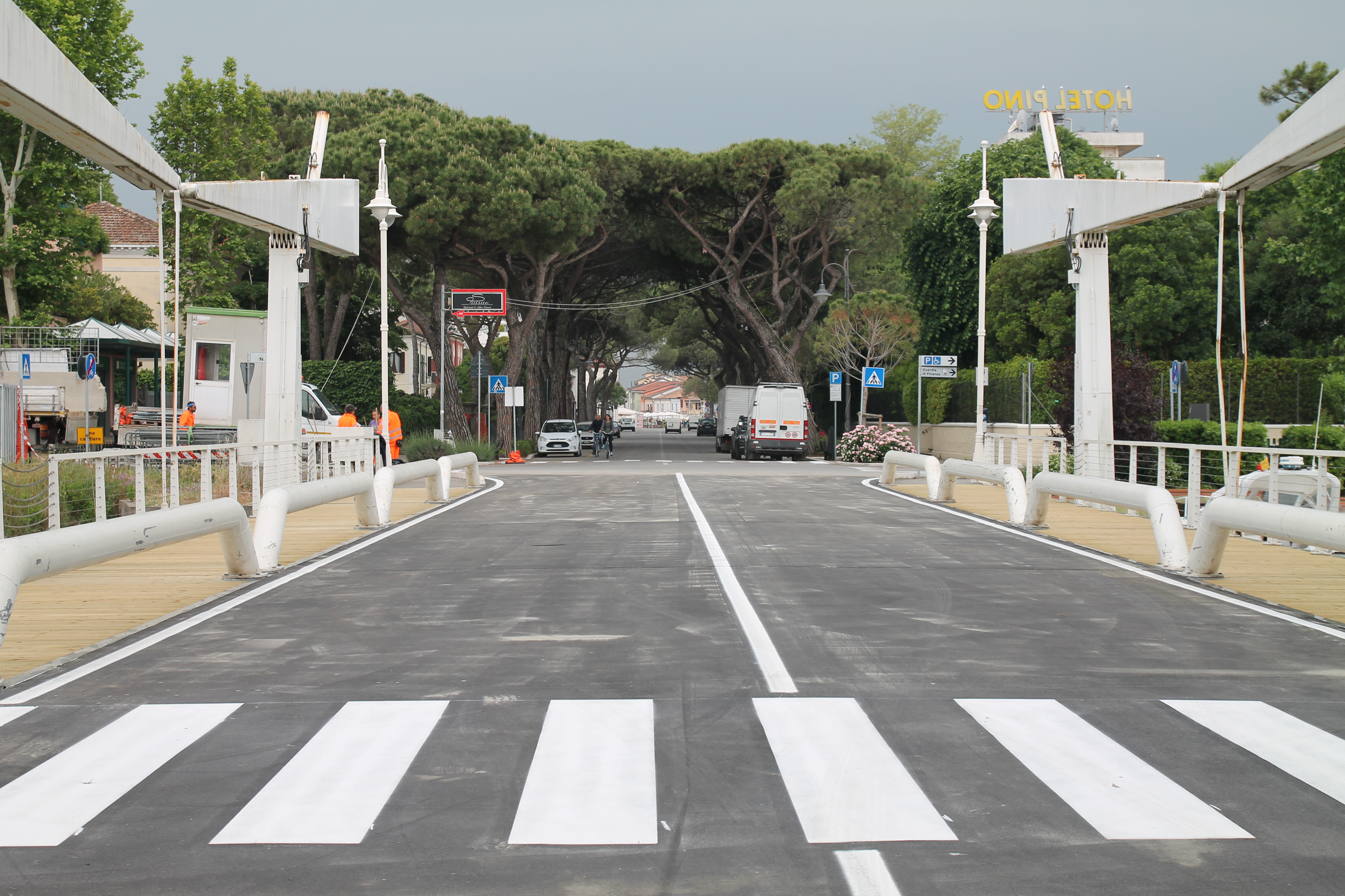 Ponte di Via Anita Garibaldi: riaperto il passaggio veicolare e pedonale foto 