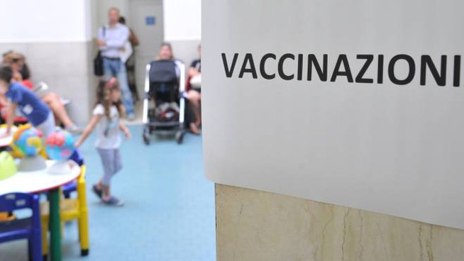 Firmata l’ordinanza che sospende i bimbi non vaccinati dai nidi e dalle materne di Cesenatico